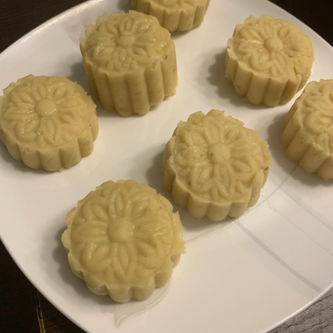 低脂低糖绿豆糕
最老式妈妈味道