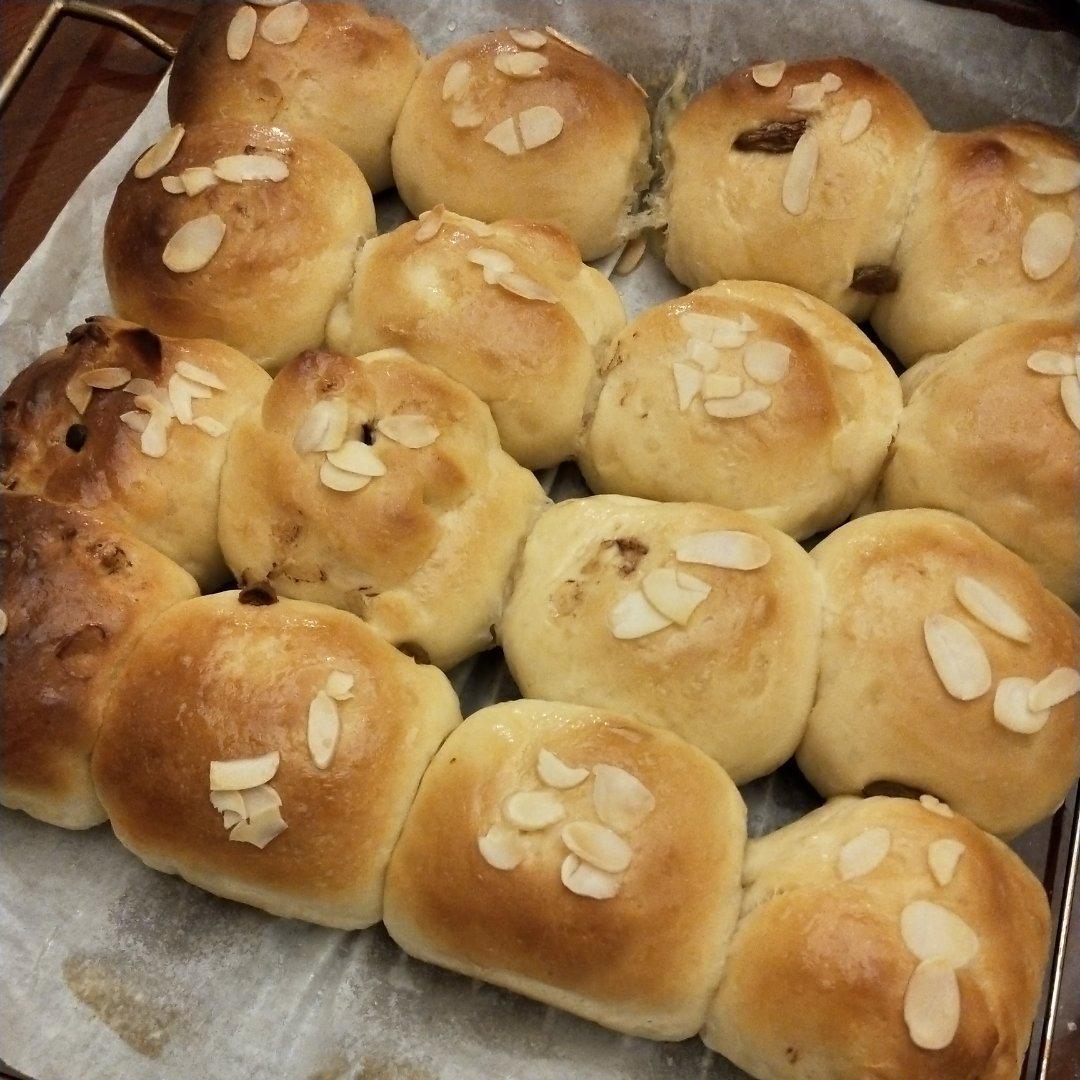 超级柔软拉丝的蜂蜜小餐包