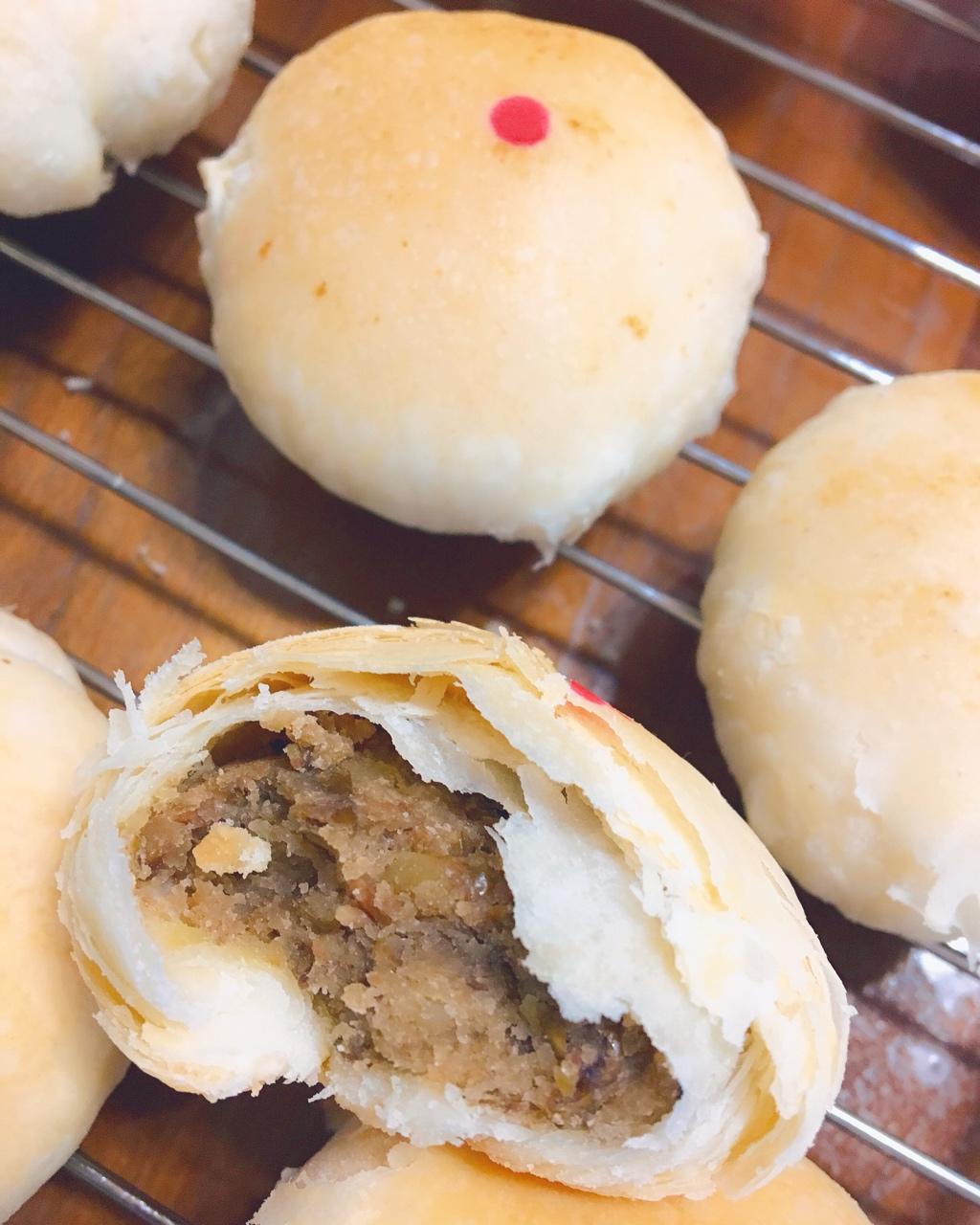 酥皮绿豆饼   酥得掉渣渣