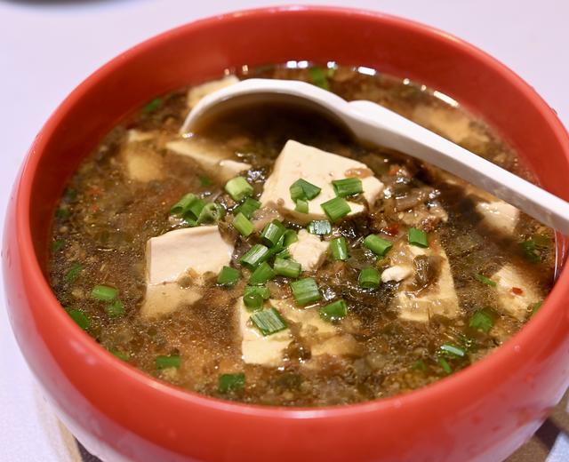 简单好喝的酸菜豆腐汤的做法