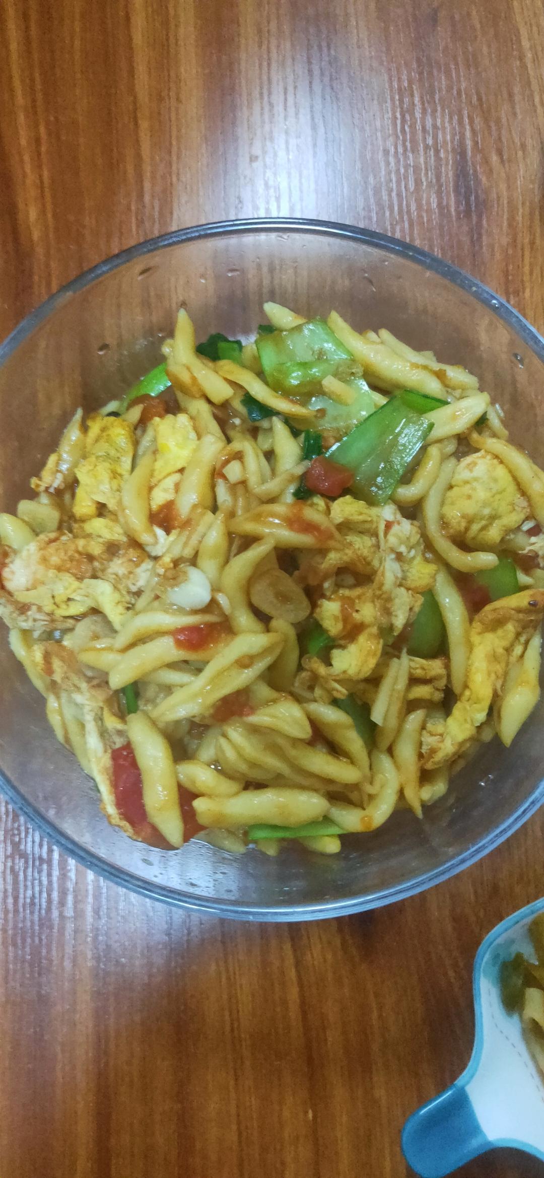 十分钟快手剪刀面，老公最爱的宵夜