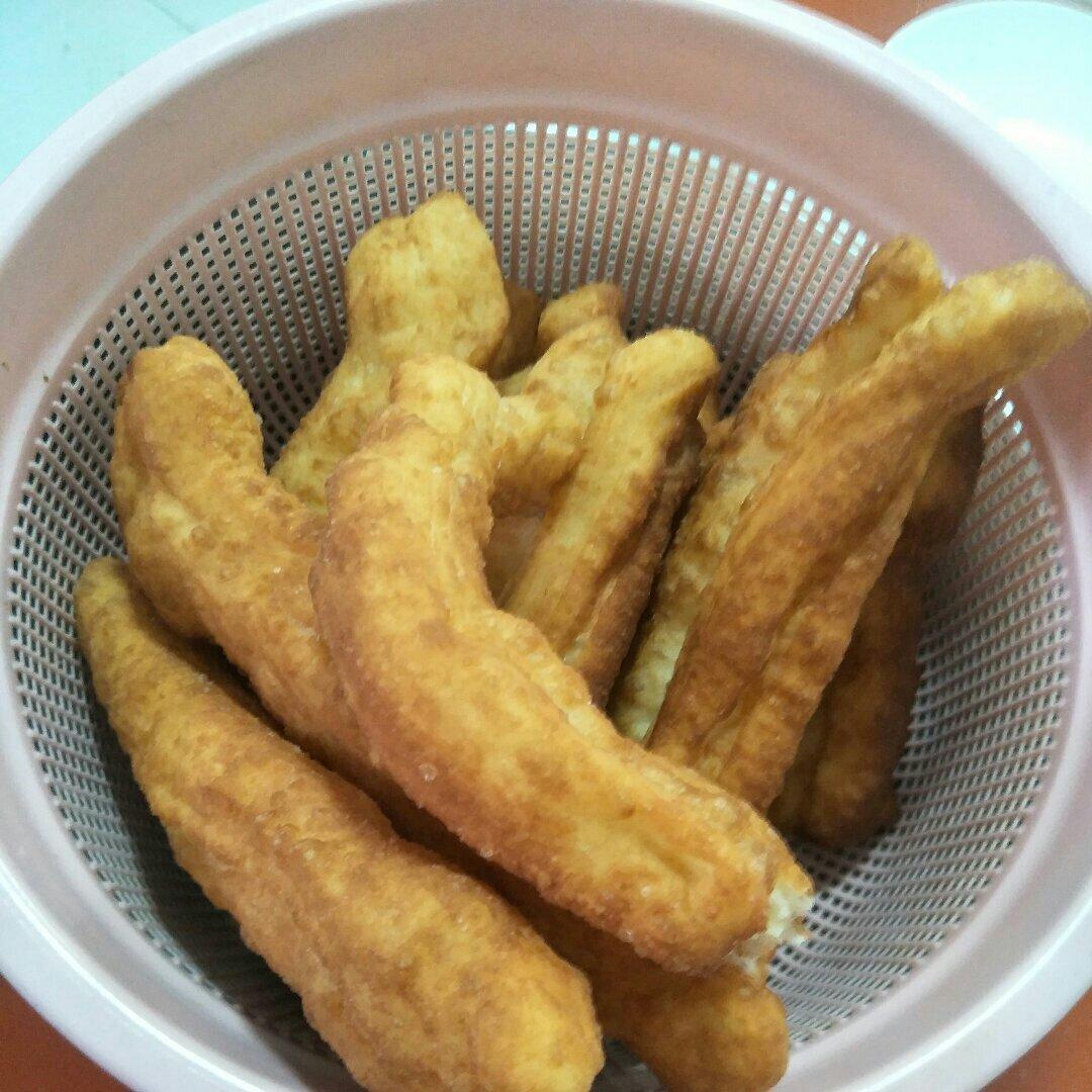 快手早餐～自制油条（酵母版，不含泡打粉、膨松剂）