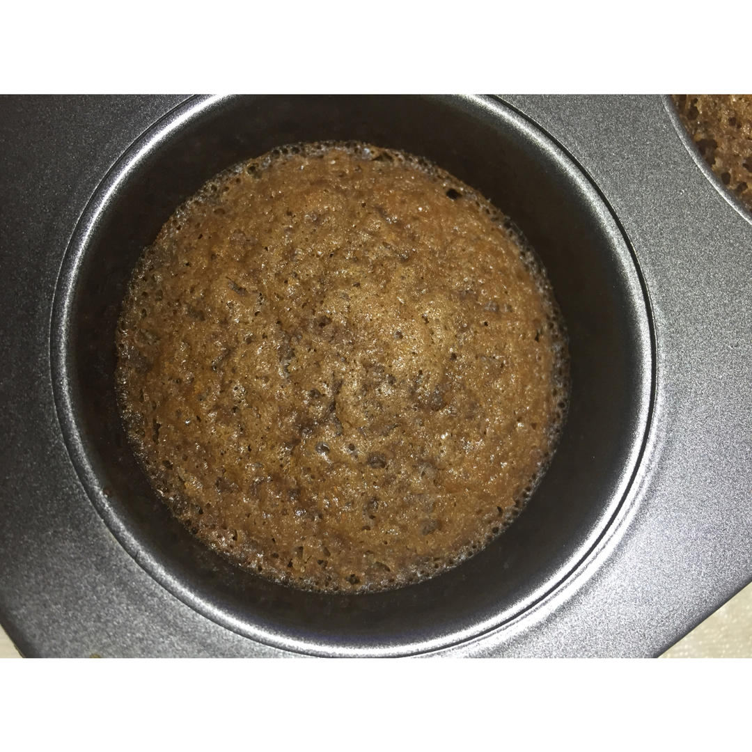 给妹子群的巧克力熔岩蛋糕