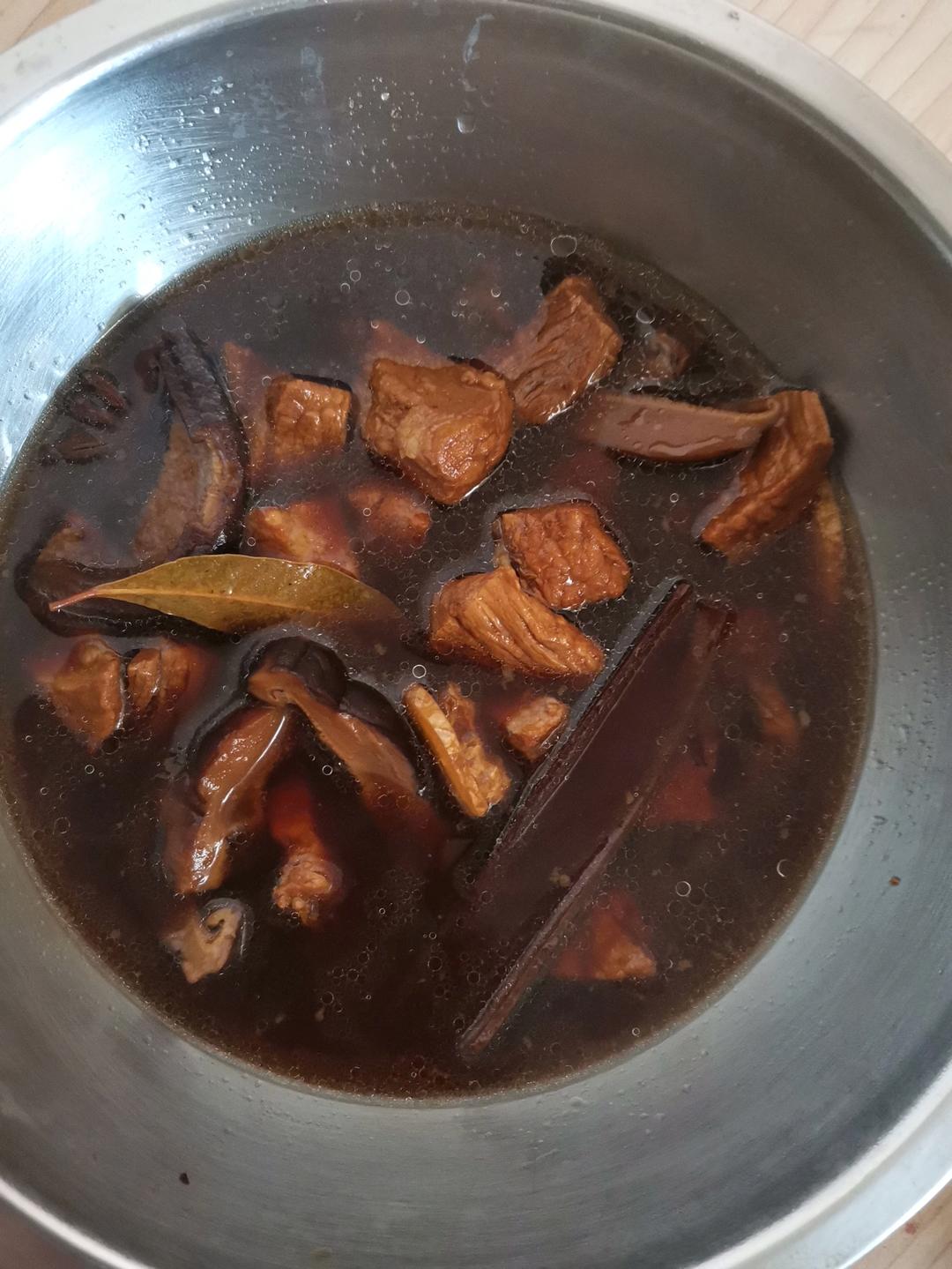 【电饭煲红烧肉】