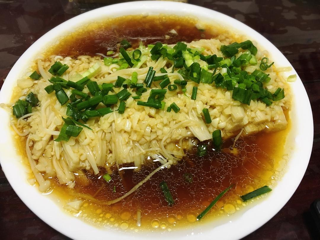 蒜蓉蒸金针菇