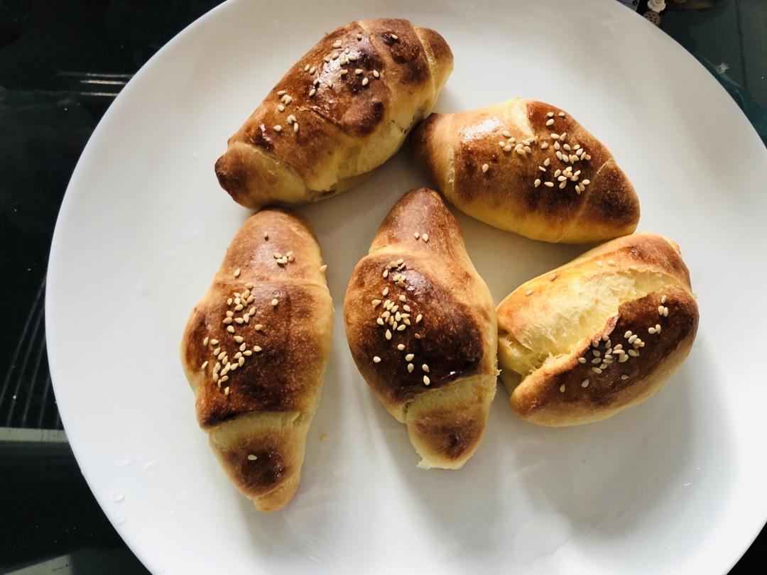 奶香浓郁易上手的鸡蛋鲜奶卷