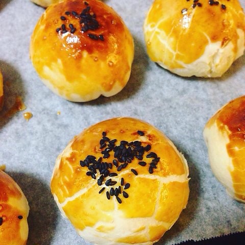 蛋黄酥（古早味）