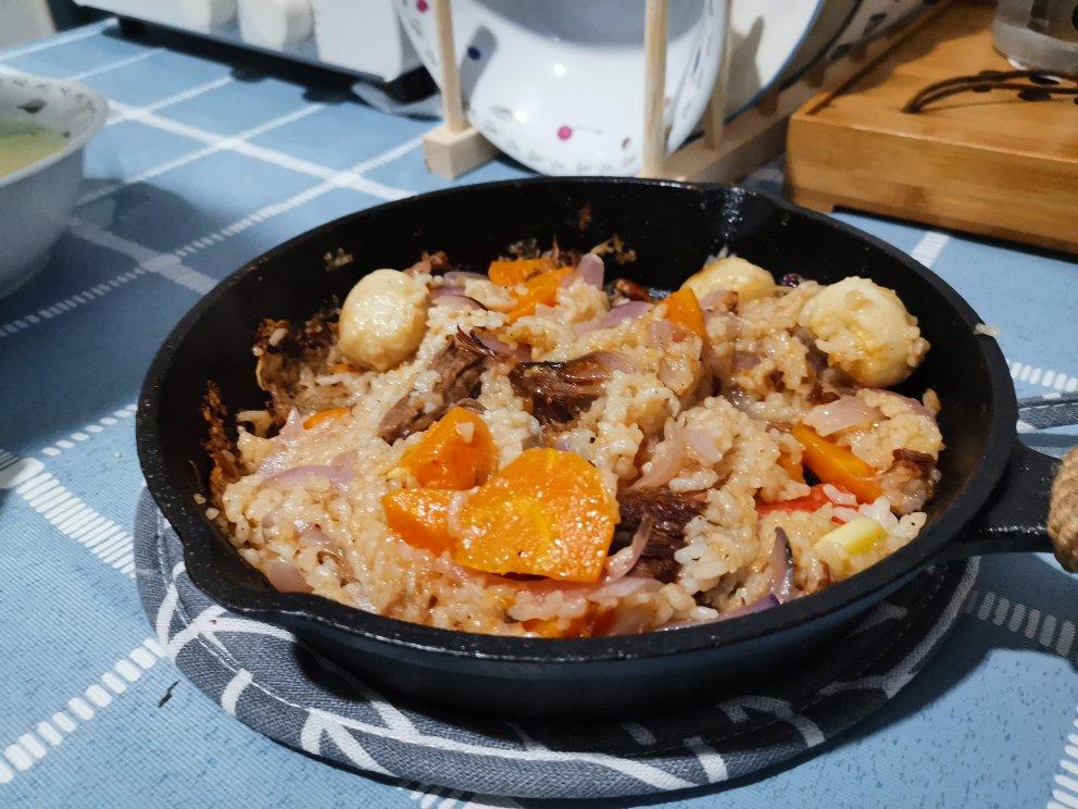 铸铁锅焖手抓饭（鸡肉版）