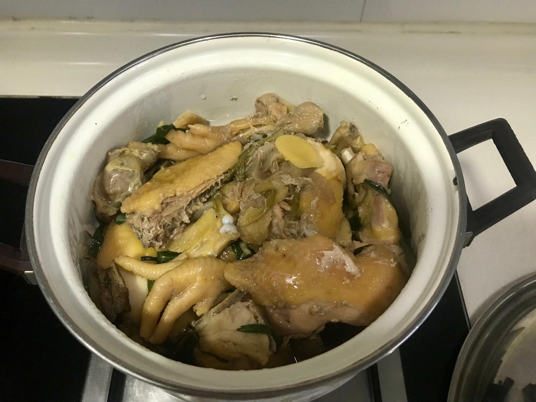 铸铁锅无水葱油鸡