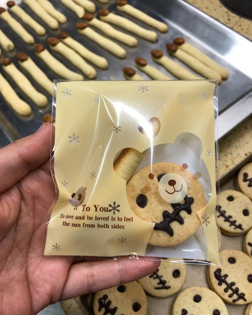 万圣节鬼脸嘟嘟饼干