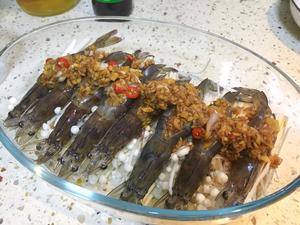 蒜泥烤虾的做法 步骤5