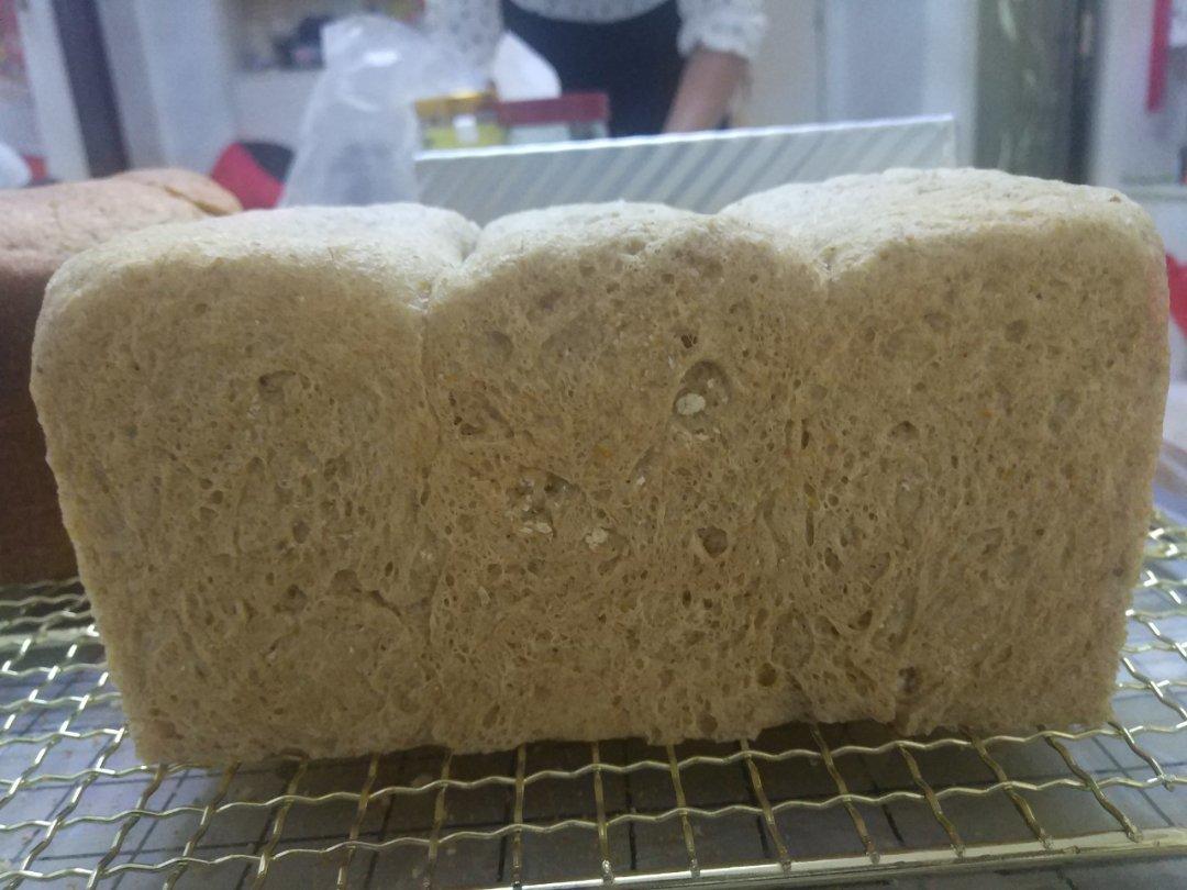 全麦吐司