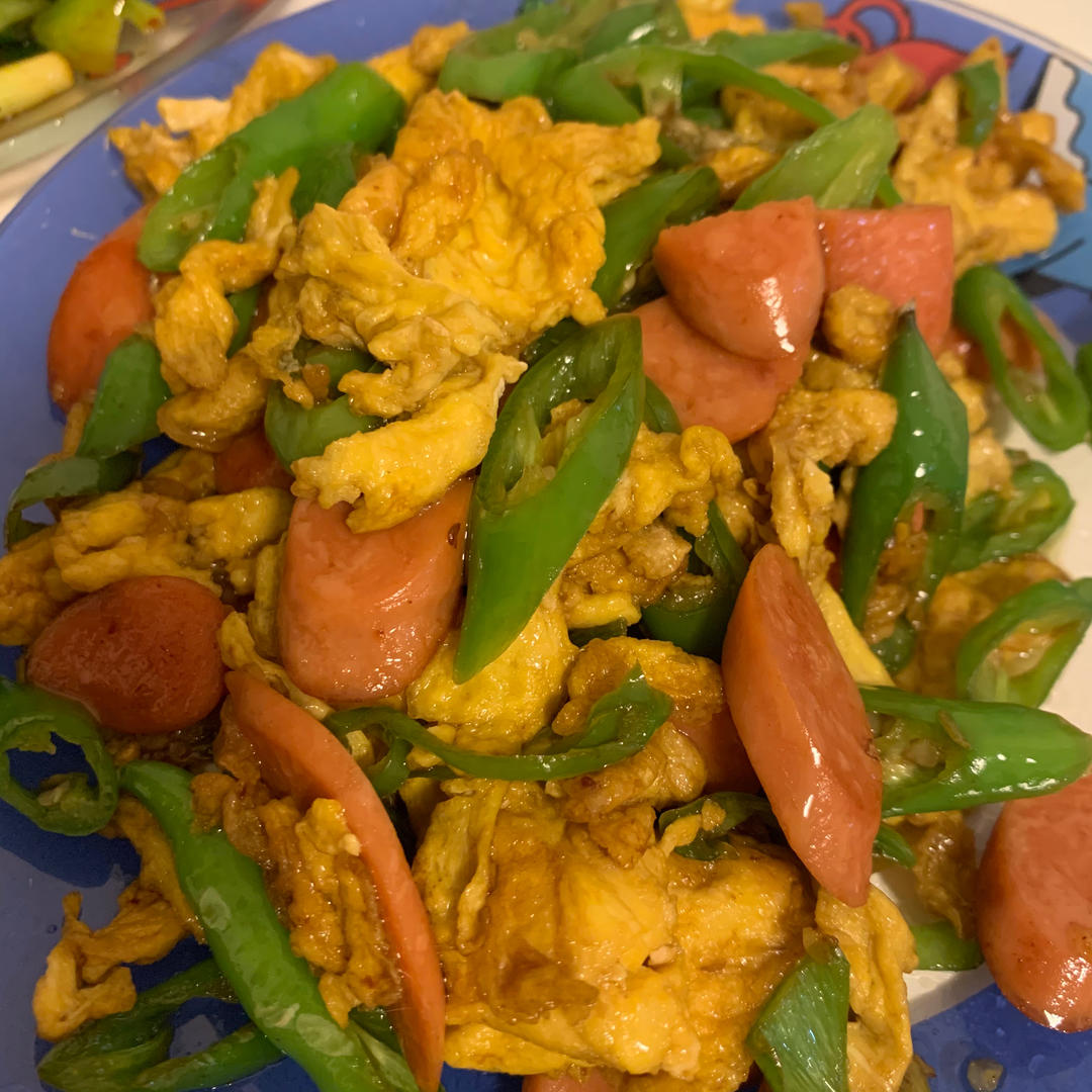 💥简单快手家常菜！青椒火腿炒鸡蛋