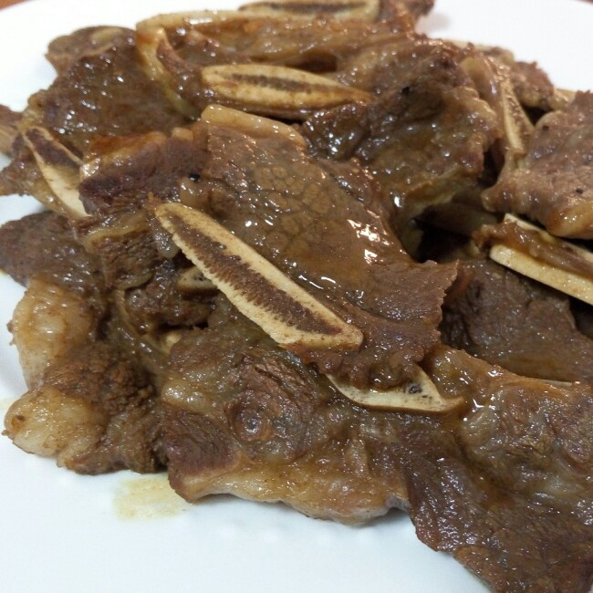 黑椒牛仔骨