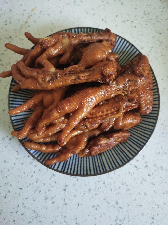 卤鸡腿鸡爪鸡蛋