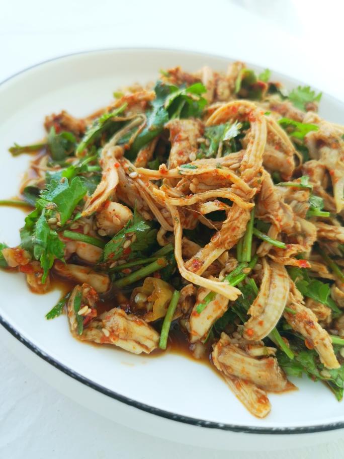 凉拌手撕鸡的做法