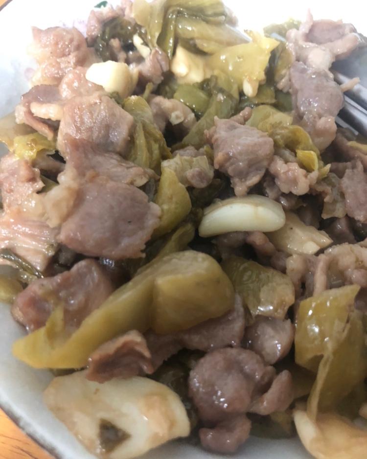 酸菜炒肉丝