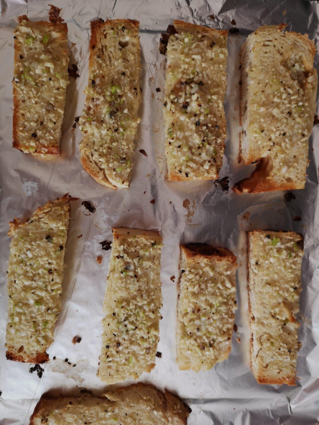 好好吃丨VOL.1 蒜你狠【蒜香吐司条】