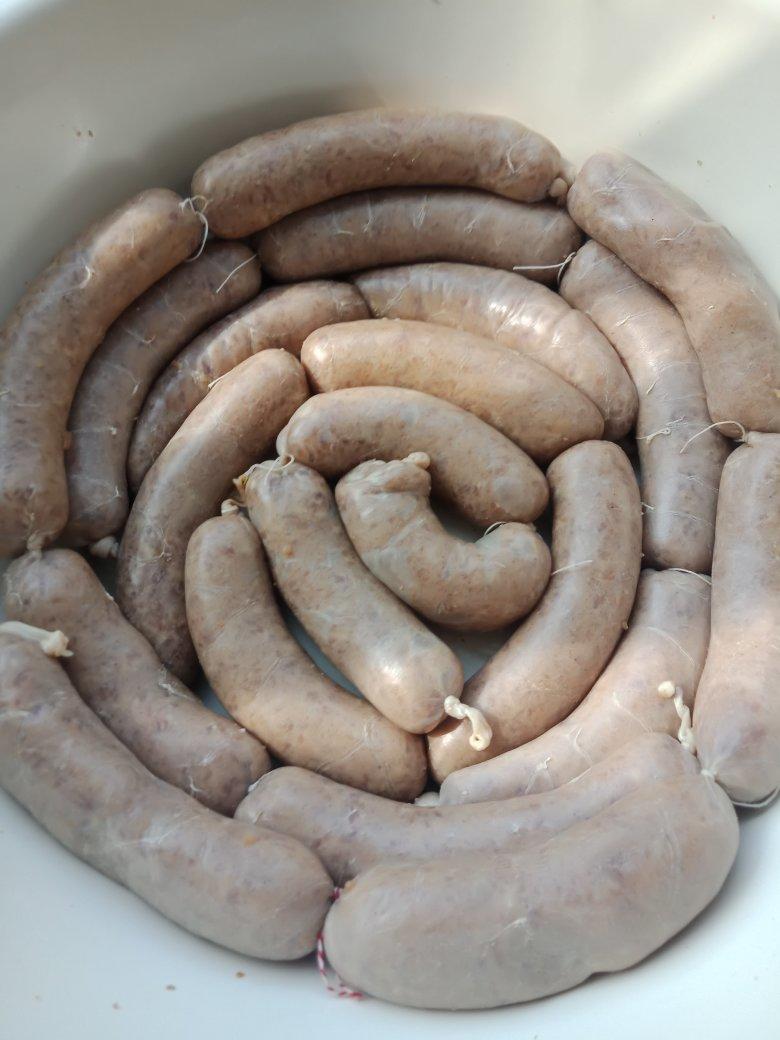 新手友好的台式脆皮肠（黑胡椒风味）