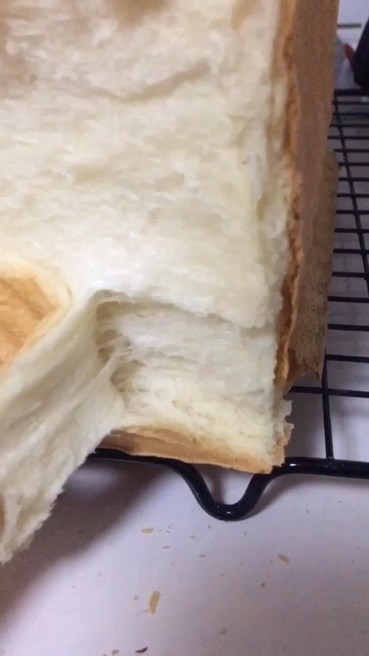 烫种土司
 （绵软细腻）