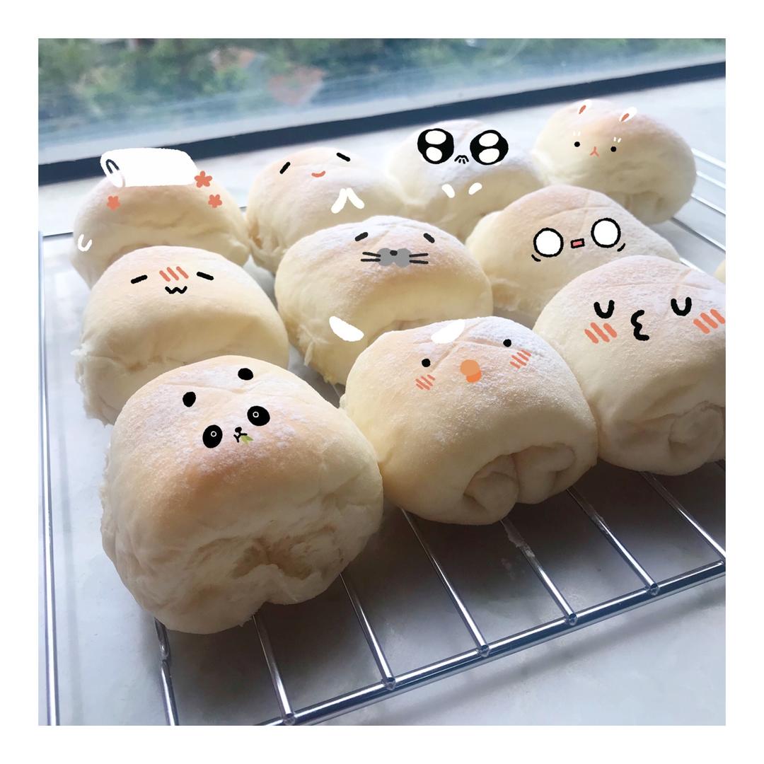 超松软的牛奶小餐包