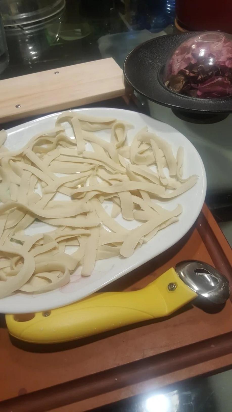 香辣牛肉刀削面