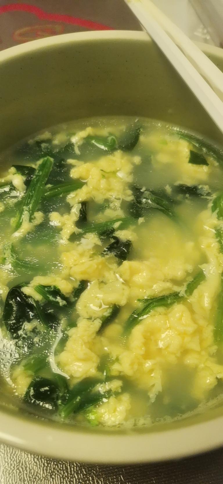 菠菜鸡蛋汤