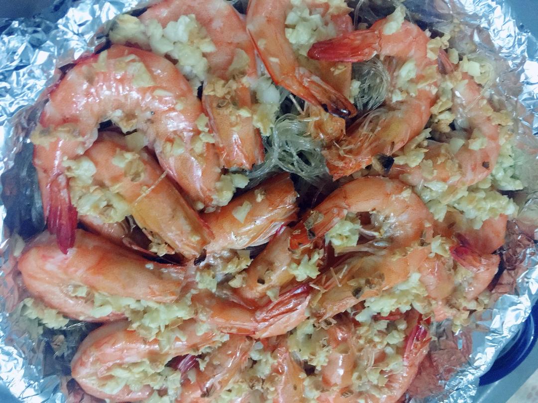 蒜蓉粉丝烤虾