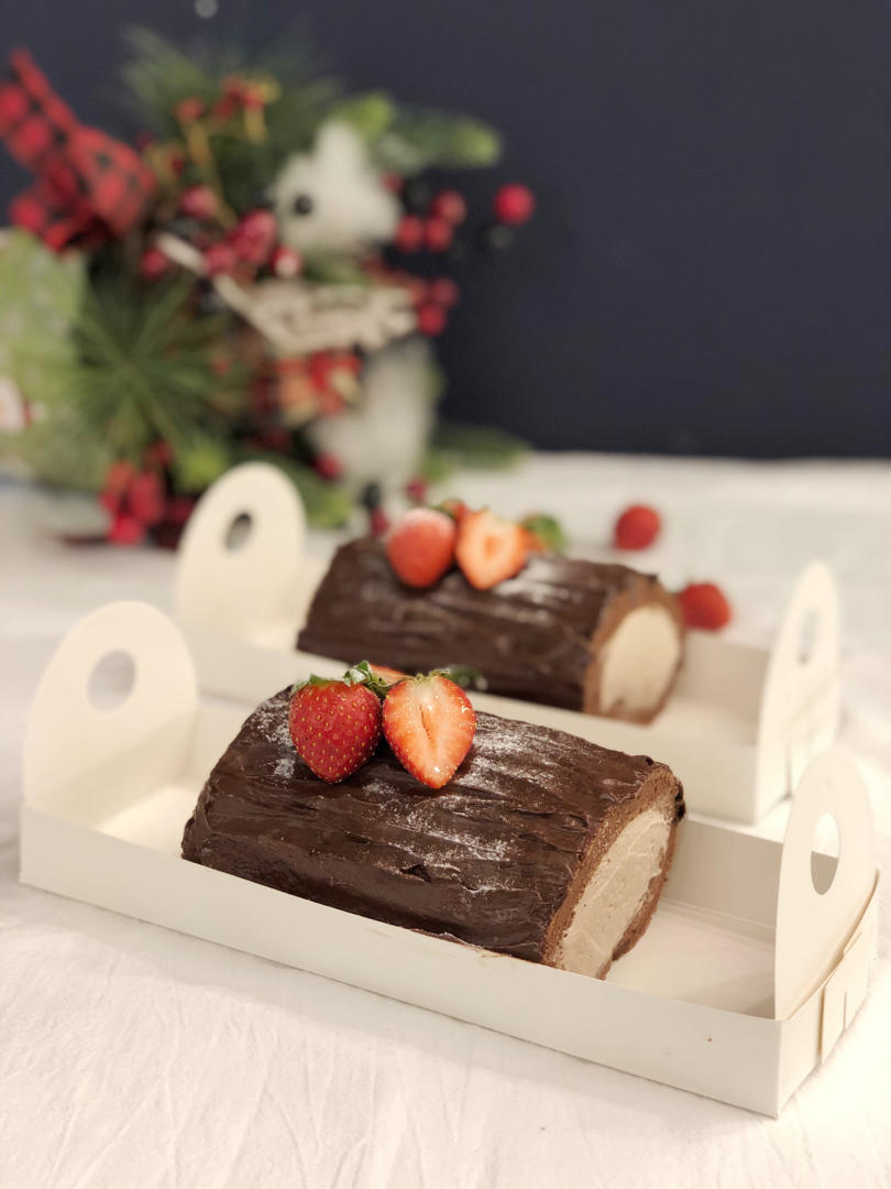 巧克力树桩蛋糕卷