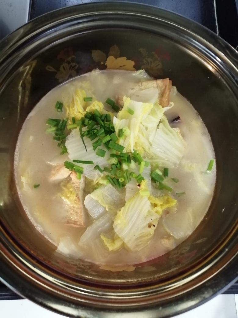 只加油盐的白菜豆腐汤