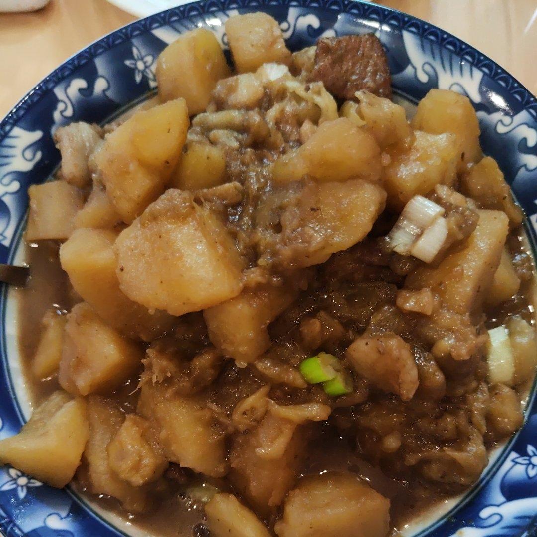 土豆炖茄子(东北菜)