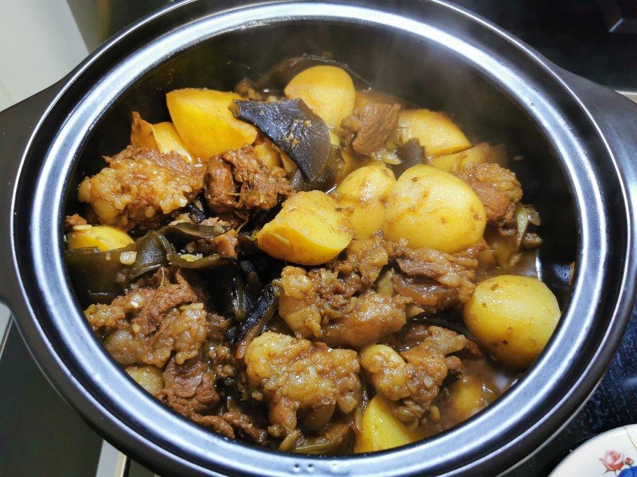 牛肉炖土豆