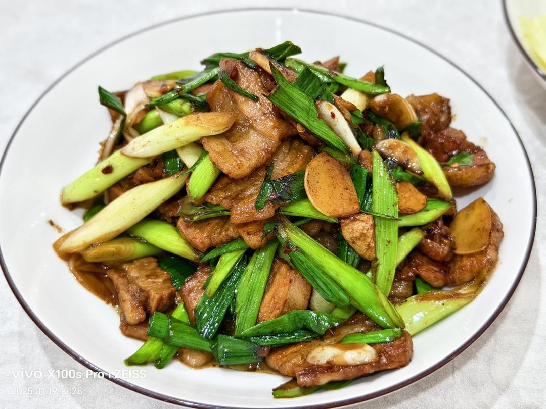 厨师长教你：“回锅肉”的正宗做法，先收藏
