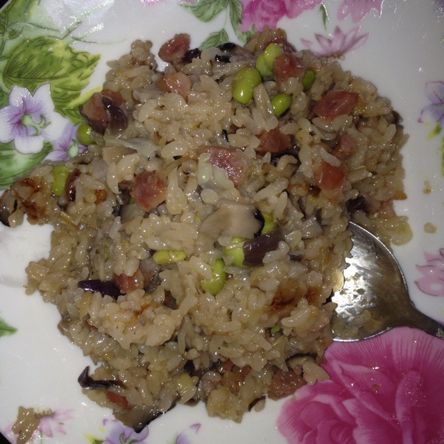 电饭锅版香菇腊肠饭