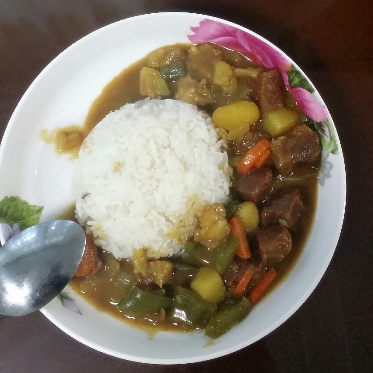 有野的日式咖喱饭