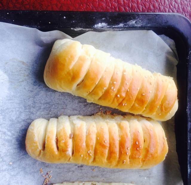 毛毛虫肉松面包