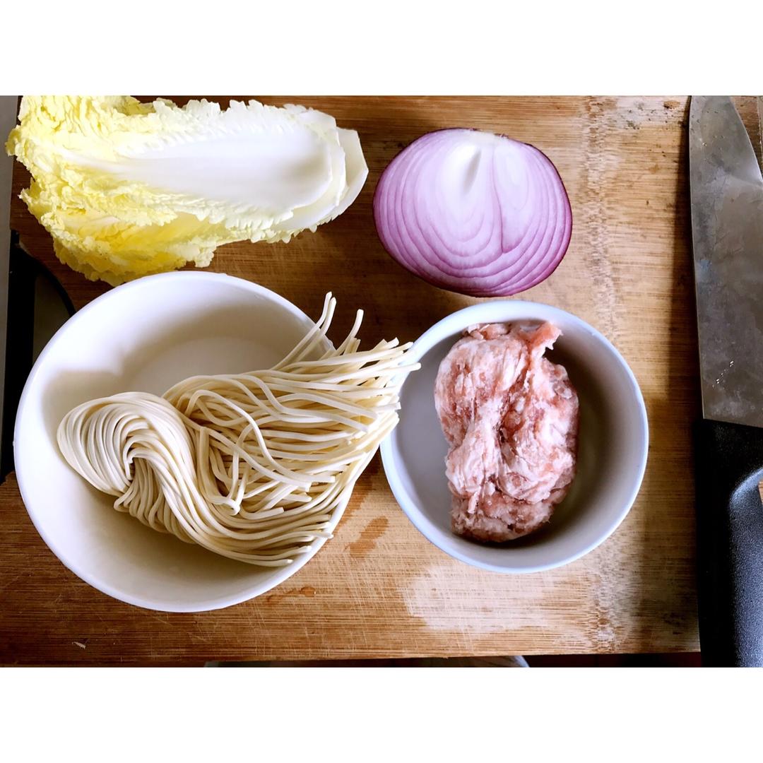 肉丝炒面