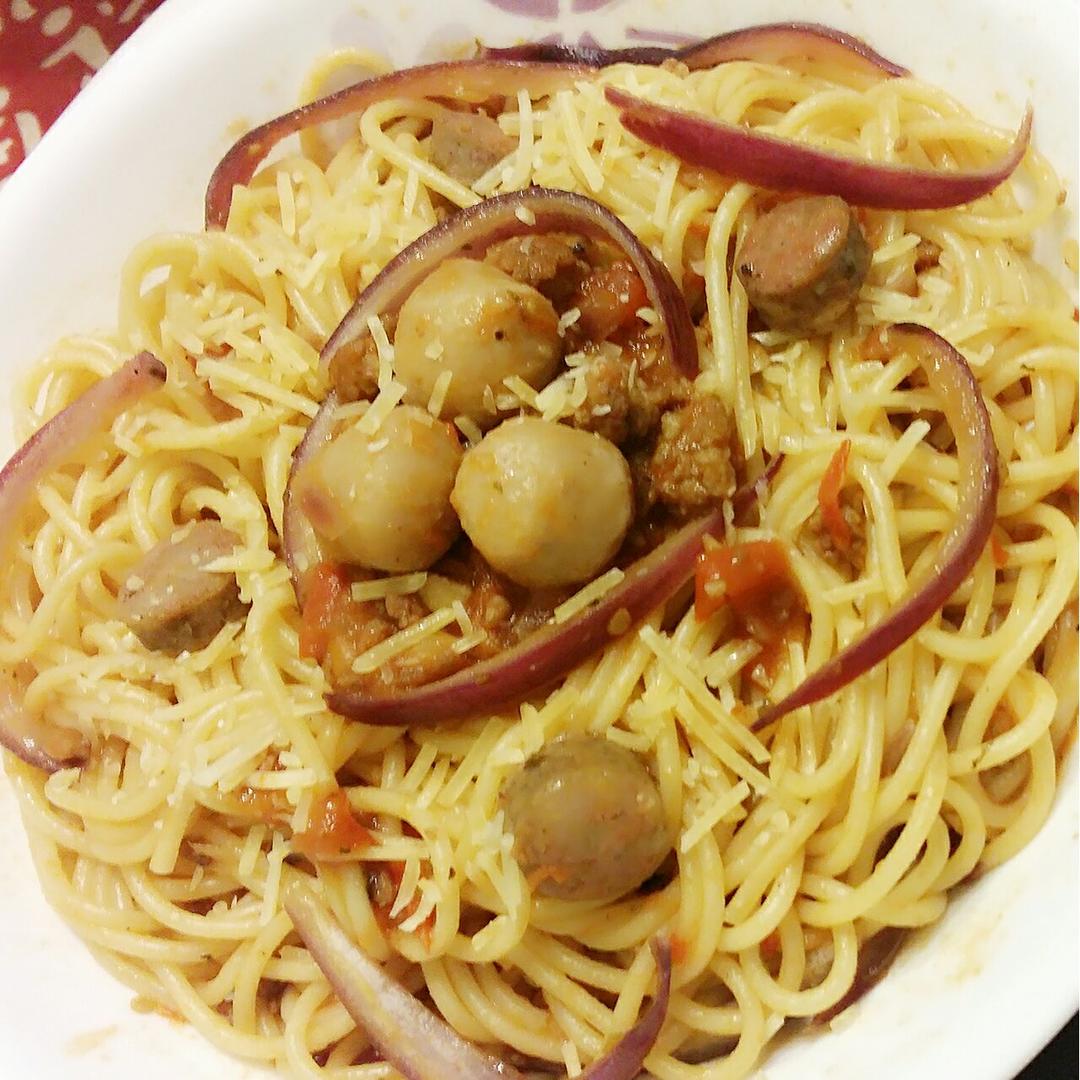 番茄肉酱意大利面