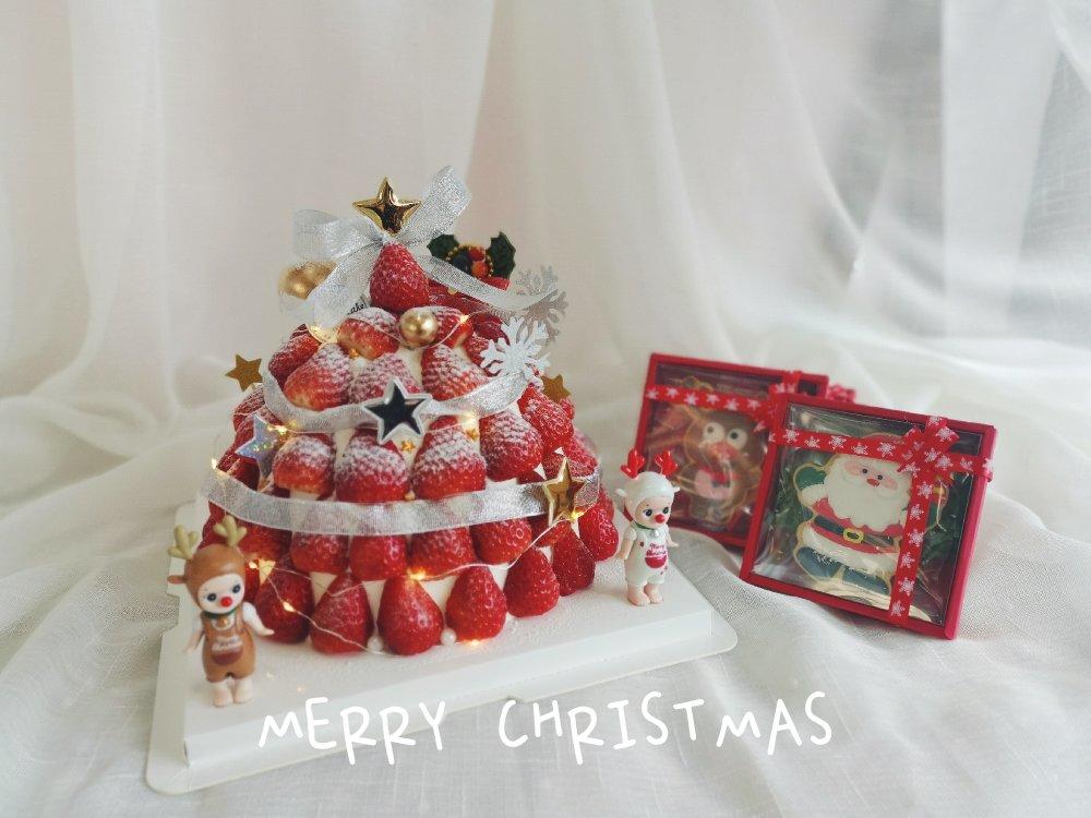 圣诞草莓塔