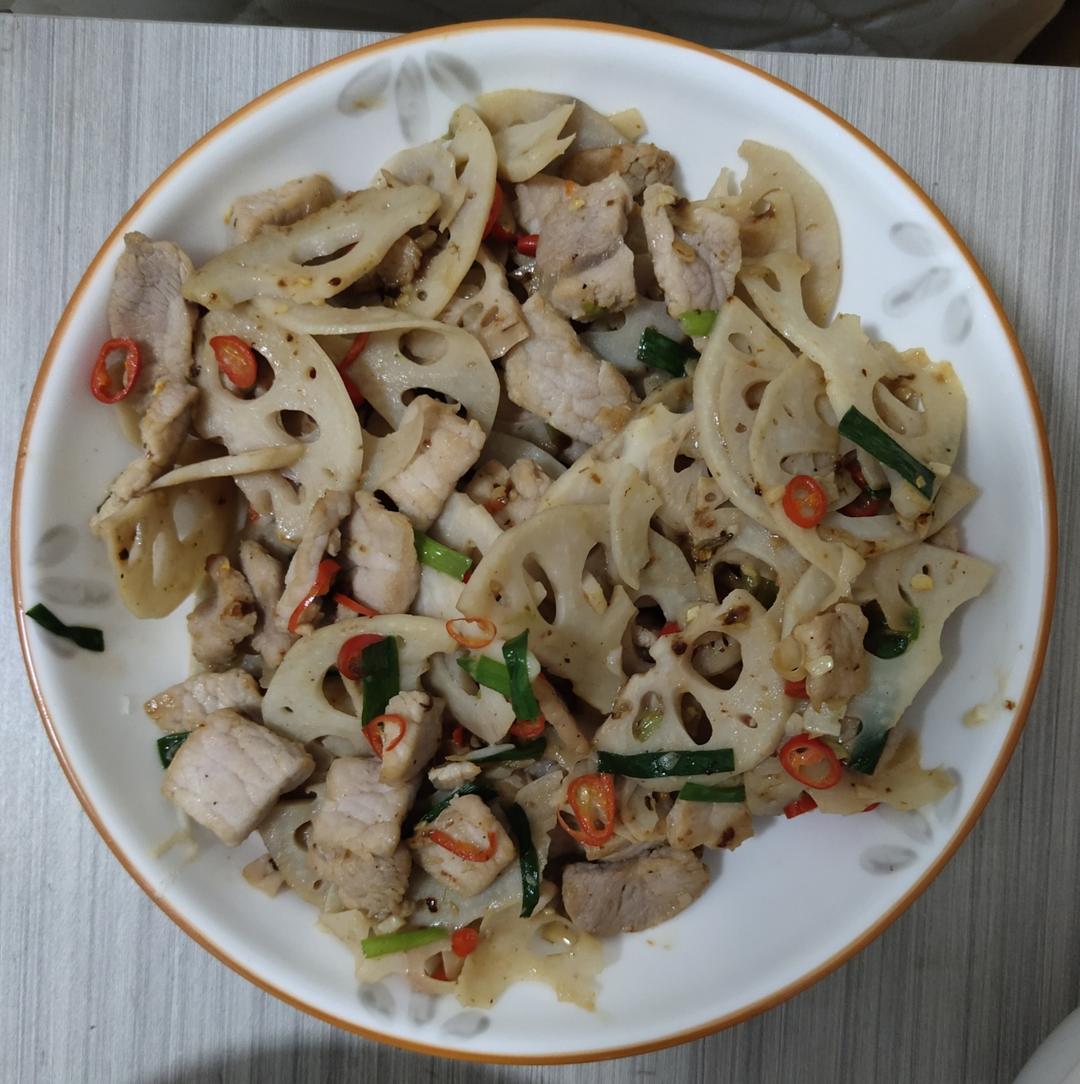 超下饭的莲藕炒肉