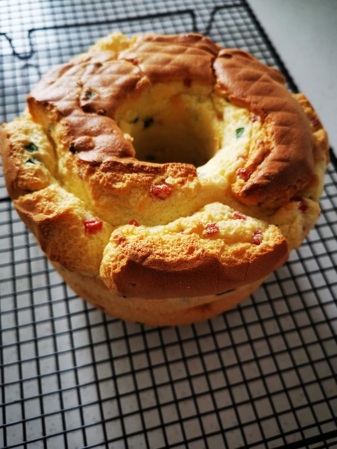 咸香戚风经典——黄金葱香肉松戚风