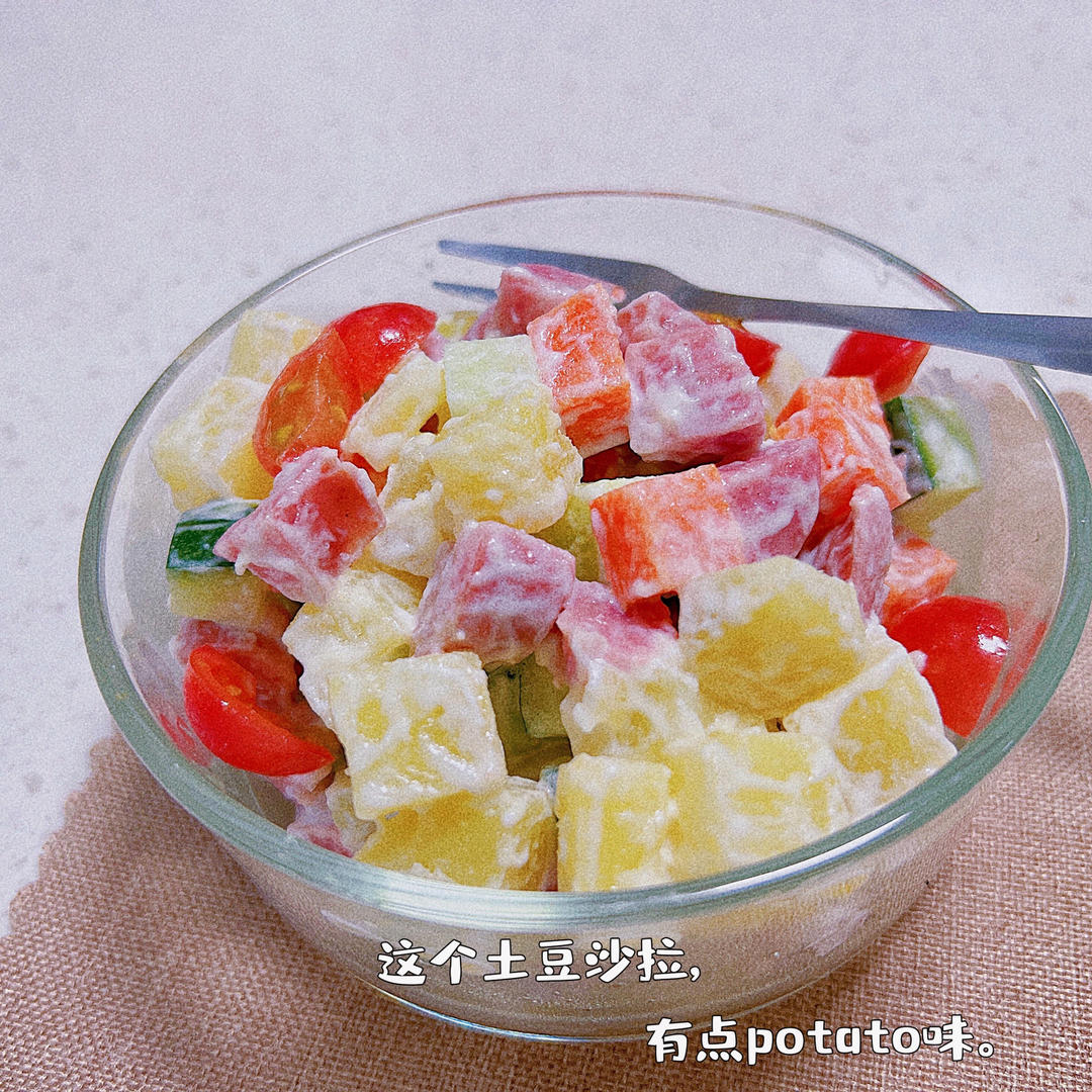 难以抗拒的经典土豆沙拉