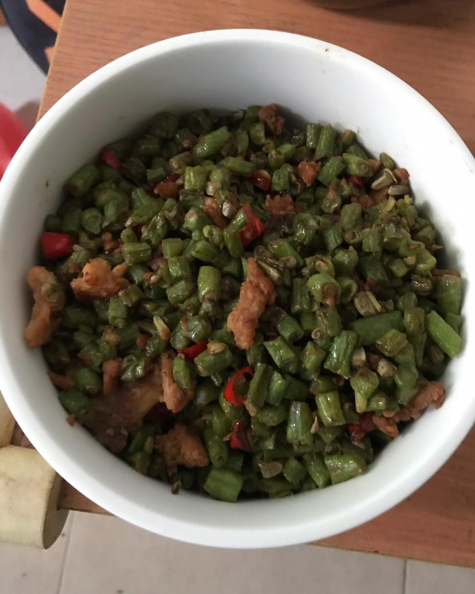 肉沫豆角下饭菜