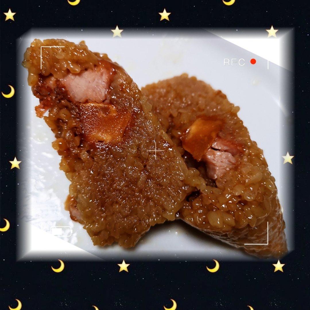 蛋黄肉粽