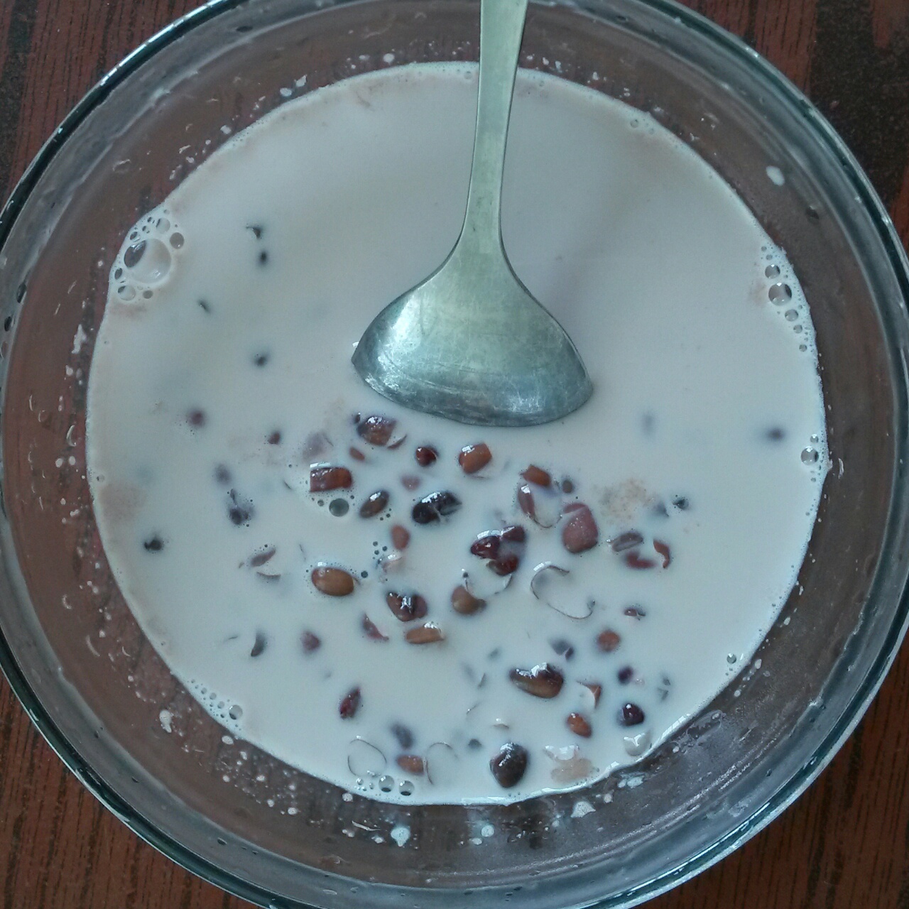 红豆牛奶糖水
