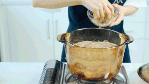 香菇板栗扇骨汤——清淡地滋补一下吧的做法 步骤6