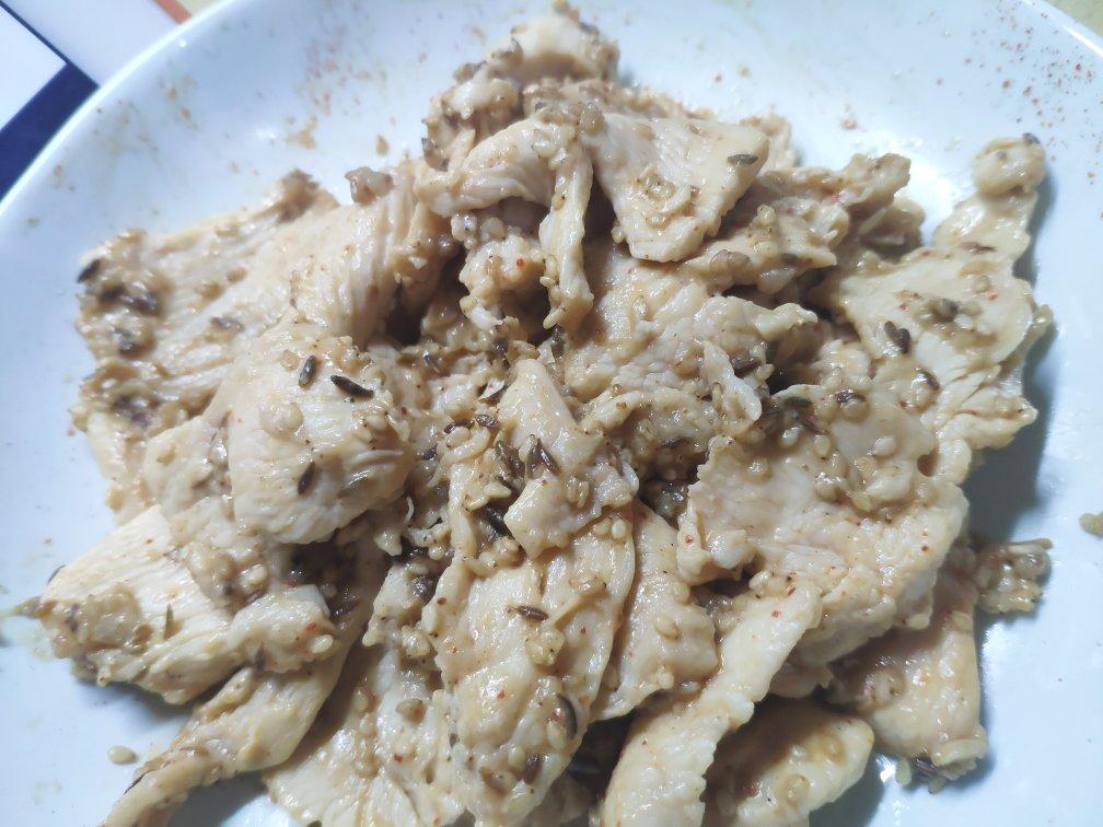 孜然鸡胸肉，低脂低卡好吃无压力。