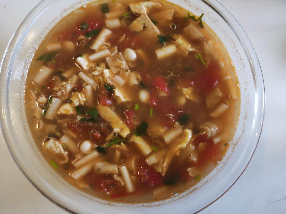 巨开胃巨好喝，10分钟搞定番茄酸辣汤冬季必喝。