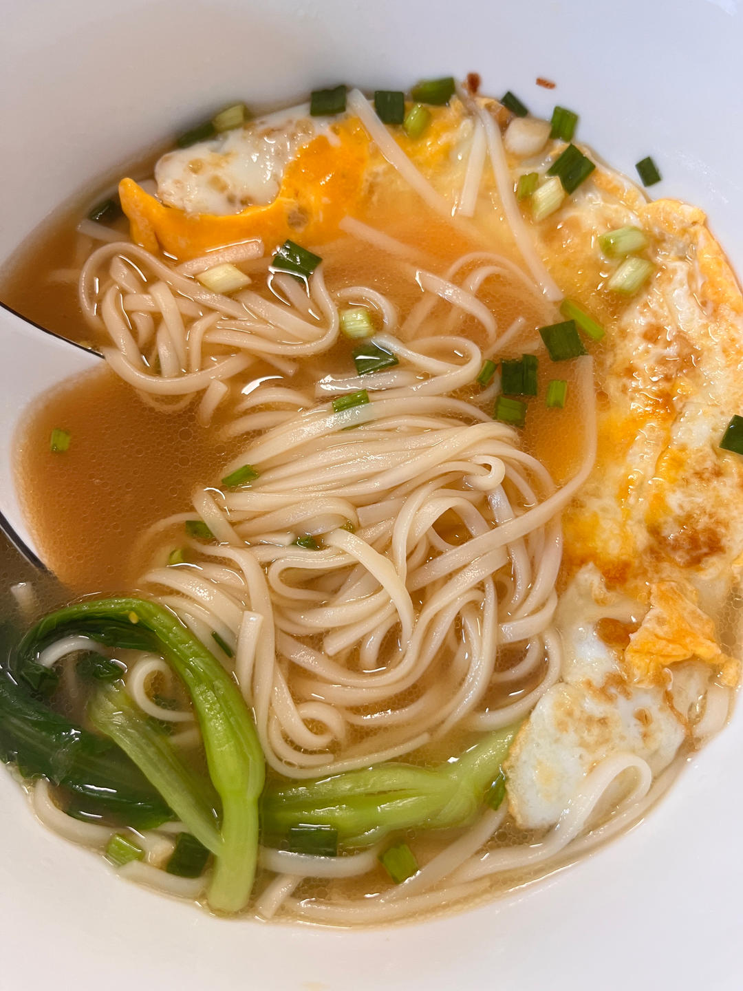 超简单的10分钟做好-热汤面