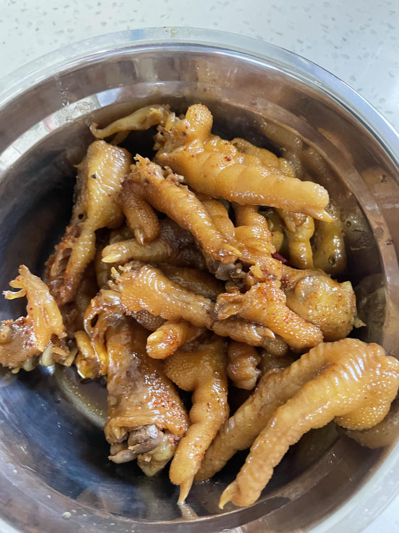 红烧鸡爪子